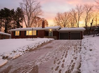 602 Highland Blvd, Coshocton, OH 43812