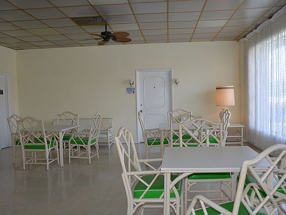 3rd image of 1075 92nd St APT 402