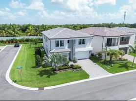 8151 Laurel Falls Dr, Boca Raton, FL