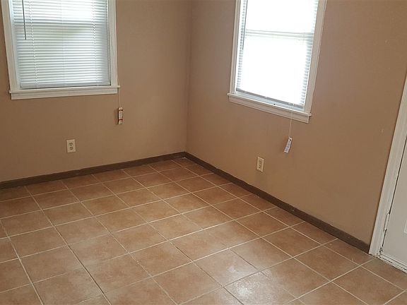 5th image of 1603 Virginia Ave