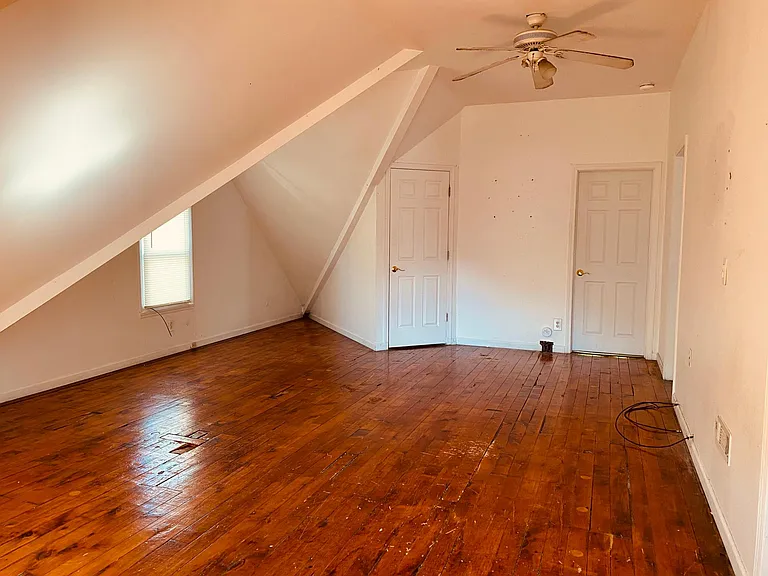 131 Rosedale St #UPPER MONROE — Photo 14