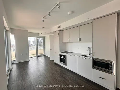 88 Queen St E #1503 Photo 1