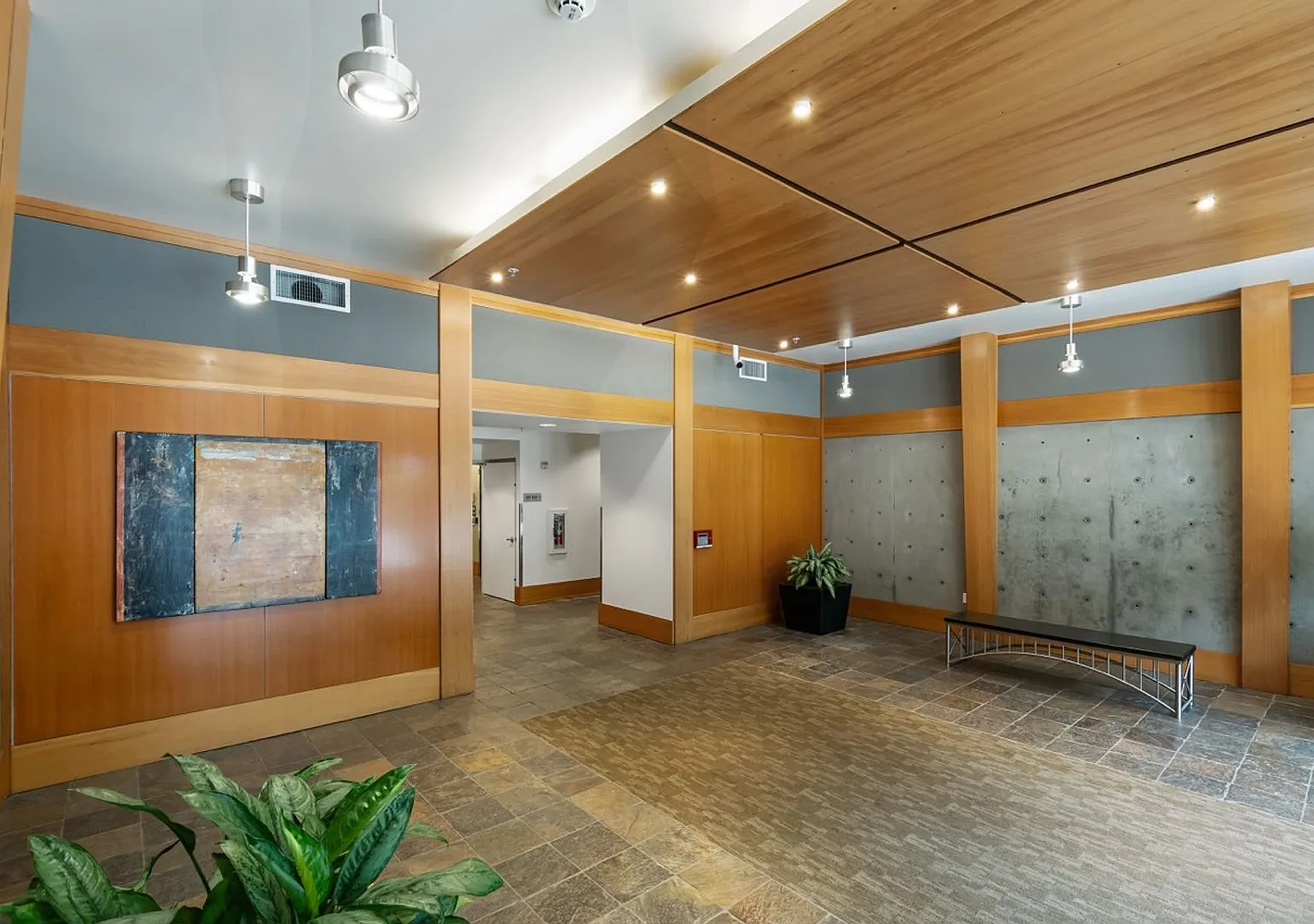 Ground-Floor Corner 2BR + Den at Riverstone Private Courtyard Entrance & Terrace (Pearl District) — Photo 4