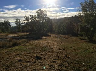 530 Dark Lick Rd, Ironton, OH 45638