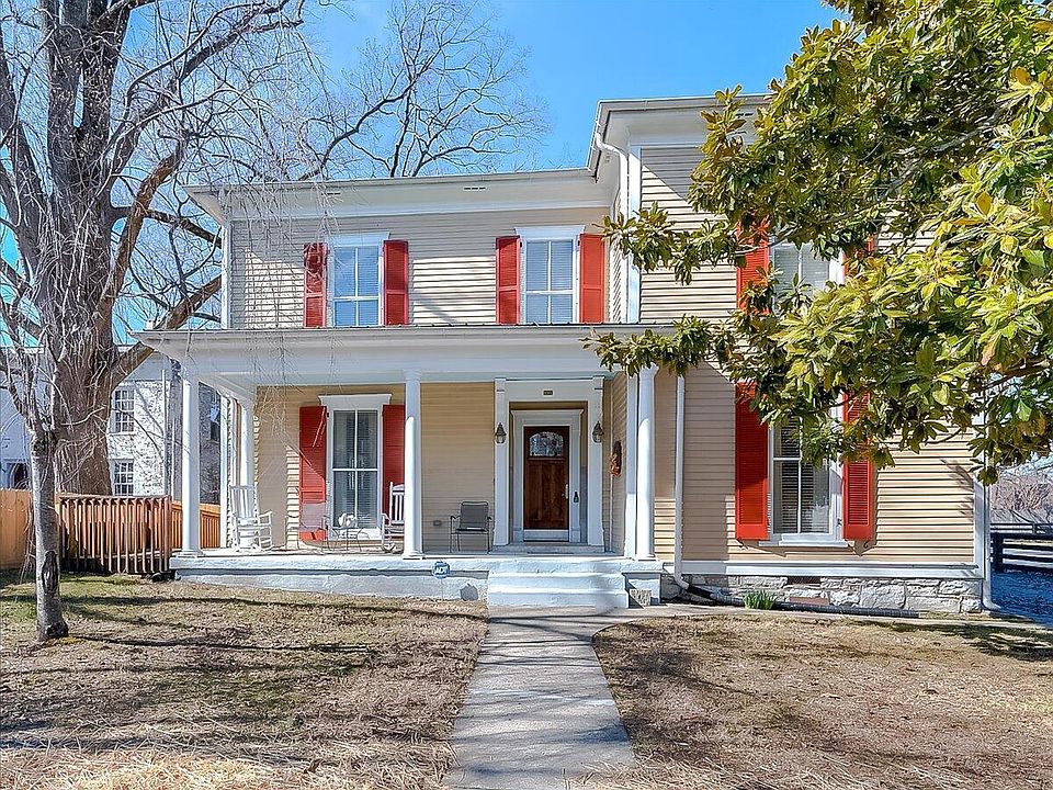 1st image of 308 Wilkinson St