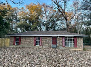 3883 Martha Ln, Millbrook, AL 36054