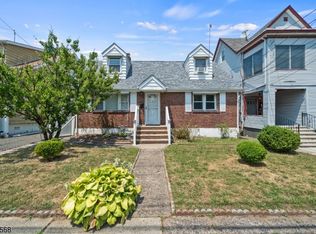 145 Illinois Ave, Paterson, NJ 07503