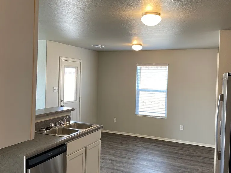 3817 Keeneland Dr — Photo 15