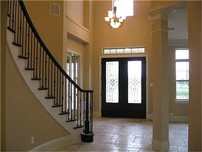 4th image of 822 Weldon Park Dr