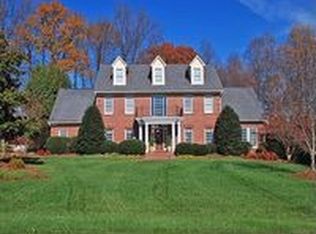 5906 Tarleton Dr, Oak Ridge, NC 27310