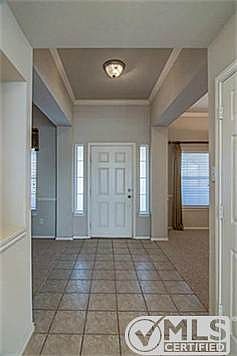 5th image of 205 Southpeak Ln