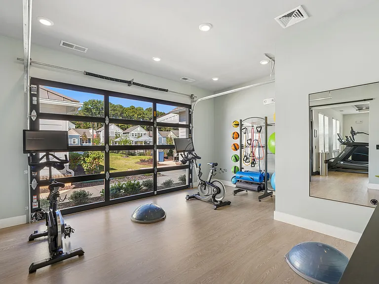 Hamlet Falling Creek - Homes & Townhomes for Rent — Photo 37