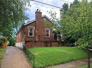 7743 Ahern Ave, Saint Louis, MO 63130