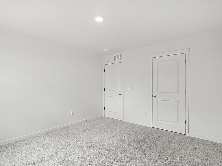 8374 E 132nd Pl — Photo 34