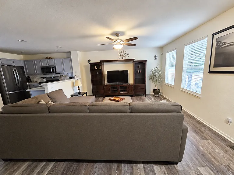 4363 S Independence St — Photo 29