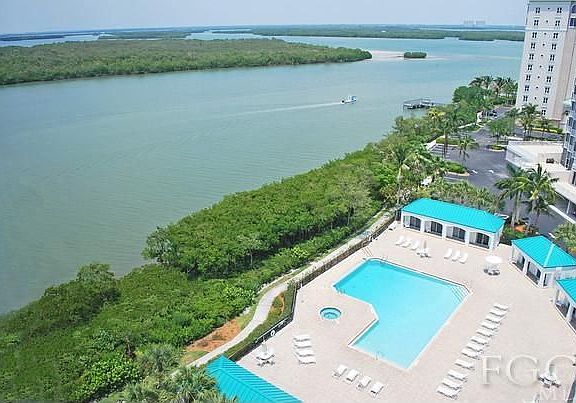 5th image of 4141 Bay Beach Ln Unit 456