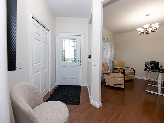 4th image of 104 Campbell Dr