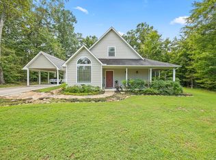 159 Honeysuckle Rd, Pikeville, TN 37367