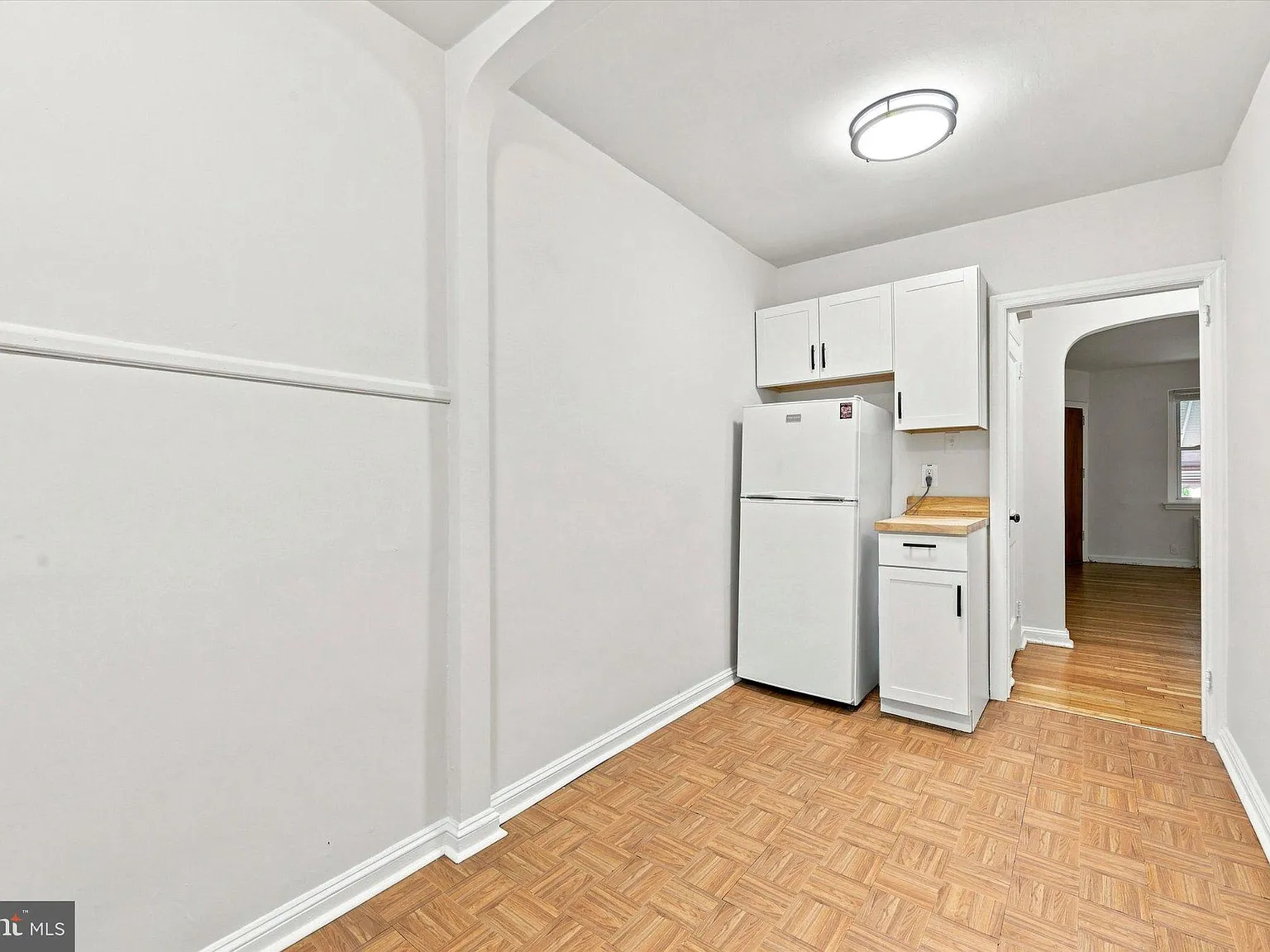 1 bed, 1.0 bath, 1560 sqft, $1,350 — Photo 4