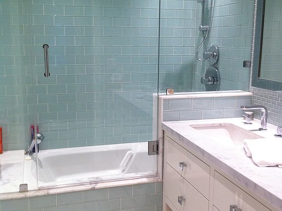 2nd image of 2319 Washington St