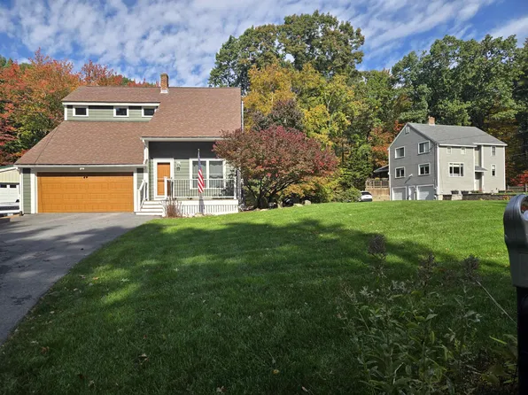 3 Derby Road, Derry, NH 03038