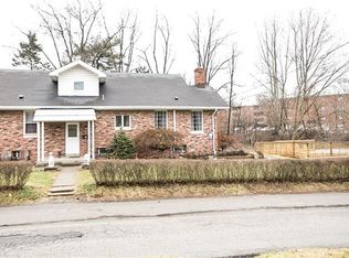 104 Willow St, Lower burrell, PA 15068