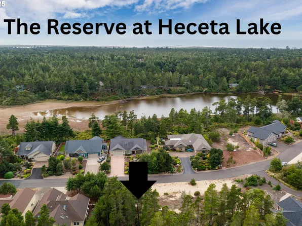 Lake Point Dr #34, Florence, OR 97439