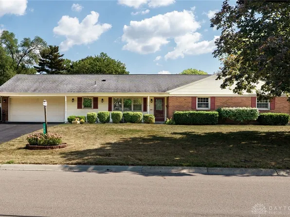 296 Tauber Dr, Dayton, OH 45458