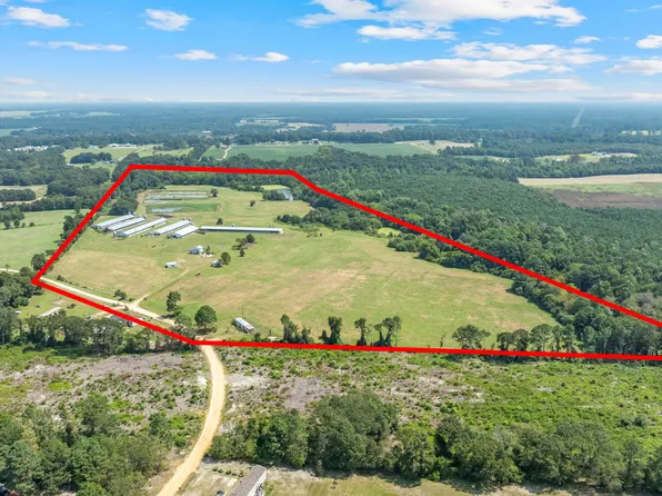 000 Camp Trailee Road, Dudley, NC 28333