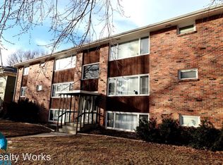 1730 B St APT 5, Lincoln, NE 68502