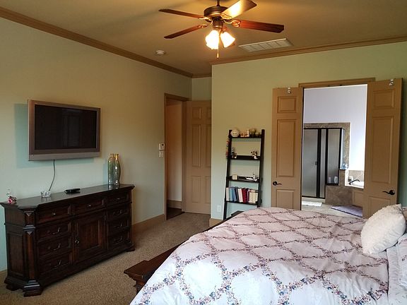 3rd image of 9709 Barksdale Dr