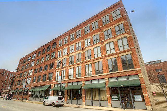 1st image of 420 W Grand Ave #Ps3