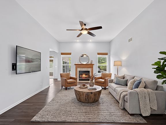 5th image of 3624 Creekside Ct