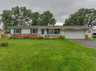 195 Wardwell Dr, Lennon, MI 48449