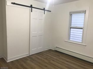 108 Pequannock St, Dover, NJ 07801