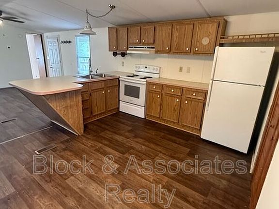 2nd image of 530 Springdale Dr #30