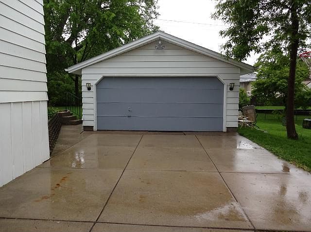 2nd image of 3546 Stinson Blvd NE