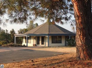 21349 Beaver Ct, Groveland, CA 95321