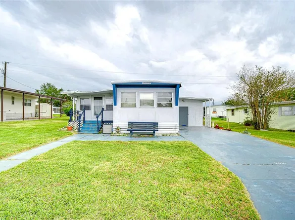 37832 Newal Ave, Zephyrhills, FL 33542