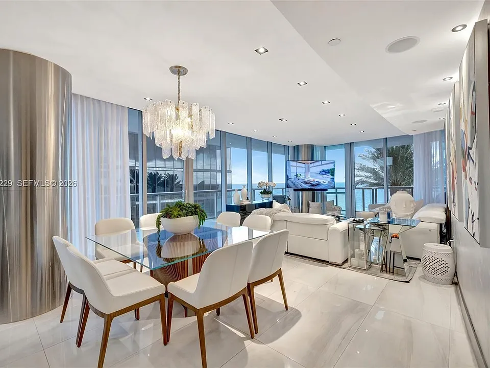 17121 Collins Ave #808