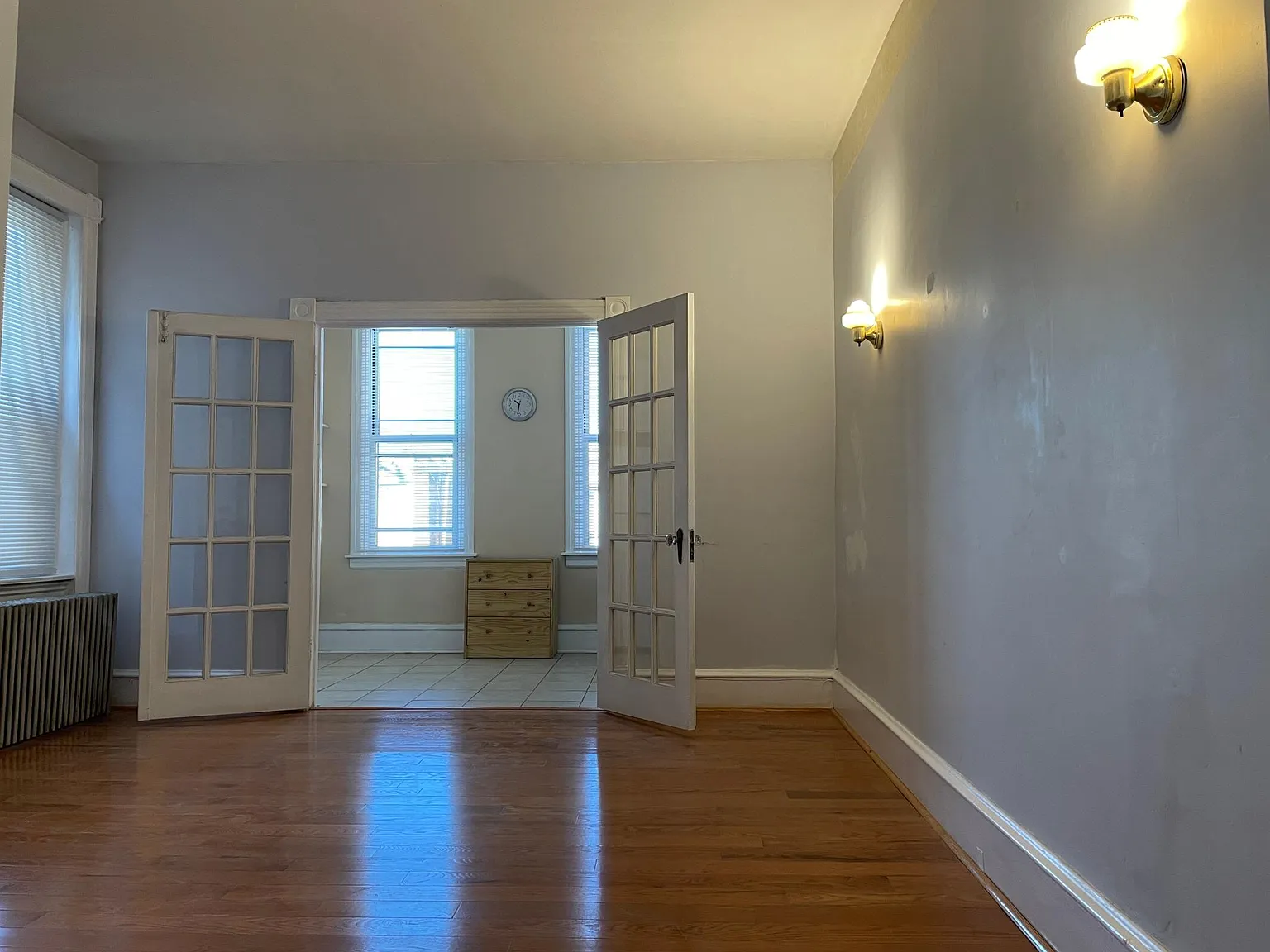 2318 S Broad St — Photo 2
