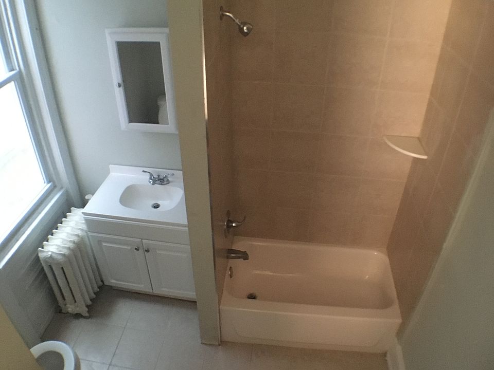 1515-girard-ave-2f-1-2