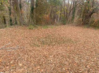 8 Riverside Dr, Taylors, SC 29687