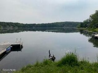 520 Lake Spangenberg Rd, Jefferson Township, PA 18436