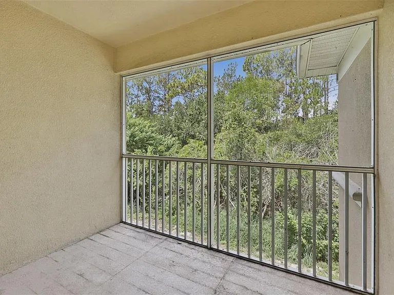 6437 Cypressdale Dr #201 — Photo 11