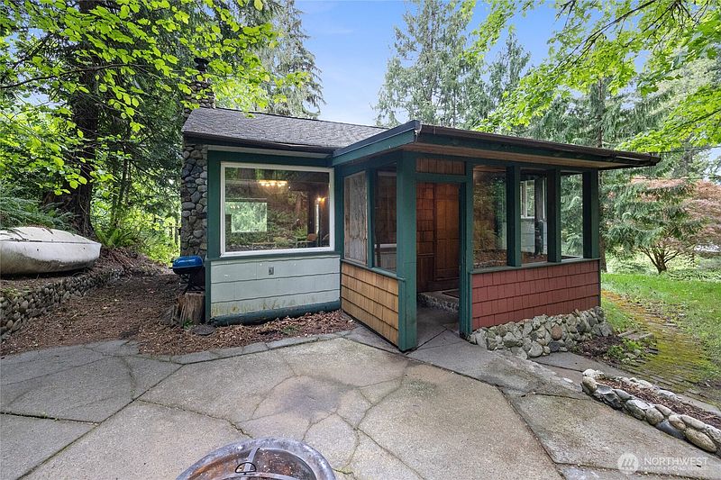 2nd image of 17426 SE 60th Street