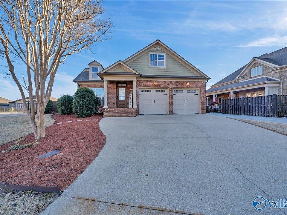 1st image of 803 Box St