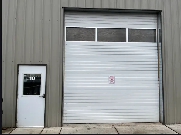 5681 Crater Lake Hwy #10, Central Pt, OR 97502