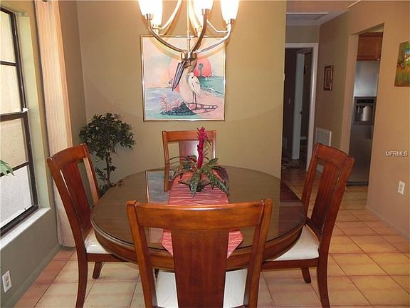 4th image of 6987 Easton Ct