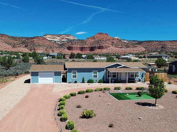 3rd image of 4283 E Mountain View Dr